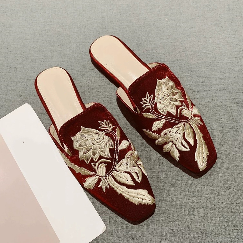 Embroidery Design Free - Zapatos de Mujer 2026, Pantuflas Mueller