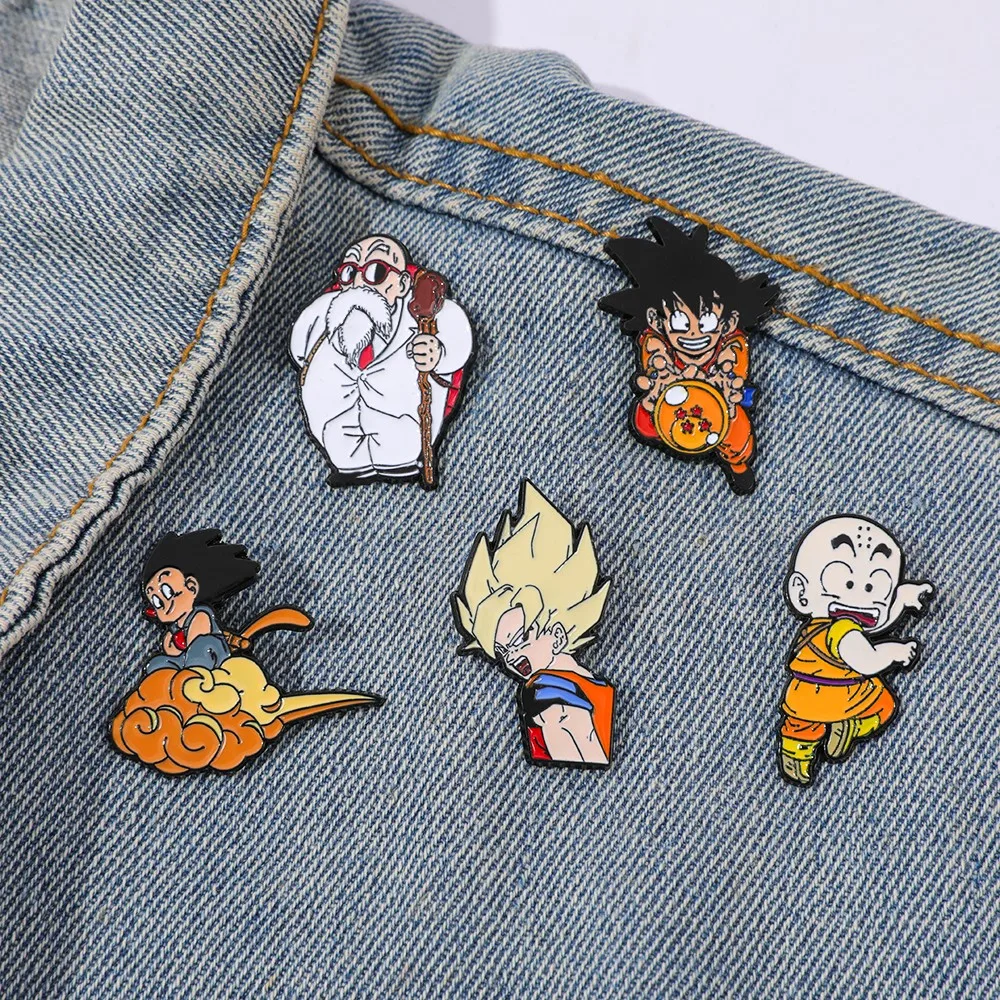 Embroidery Garment - 5 Broches Clásicos de Anime Popular