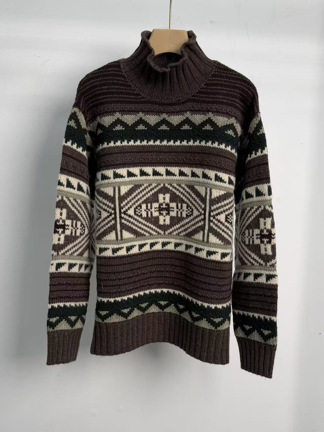 Suéter de punto para hombre y  - Embroidery Flower Pattern reseña y precio