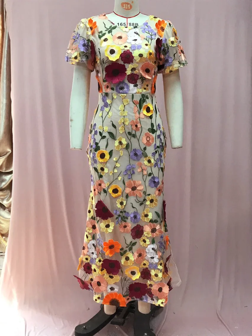 Vestido largo hasta la rodilla - Embroidery Zara reseña y precio