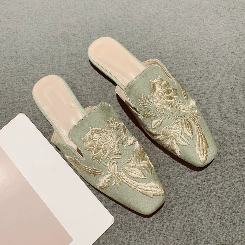 Zapatos de Mujer 2026, Pantufl - Embroidery Design Free reseña y precio