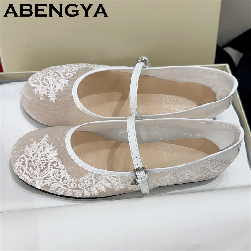 Zapatos Planos con Bordado de  - Embroidery Design Free reseña y precio