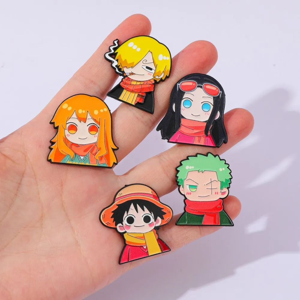 5 Broches de Anime con Persona - Embroidery Garment reseña y precio