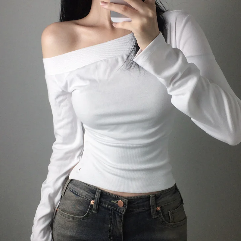 Camiseta Vintage Y2K con Boton - Embroidery Tshirt reseña y precio